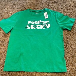 NWT FEELING LUCKY Shamrock St. Patrick’s Day Tee